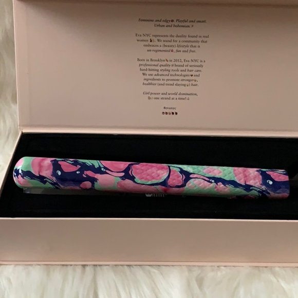 EVA NYC Ceramic Styling Iron 1.25" in Pastel Marbl - Picture 3 of 6